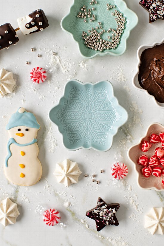 Snowflakes Dipping Dish Set